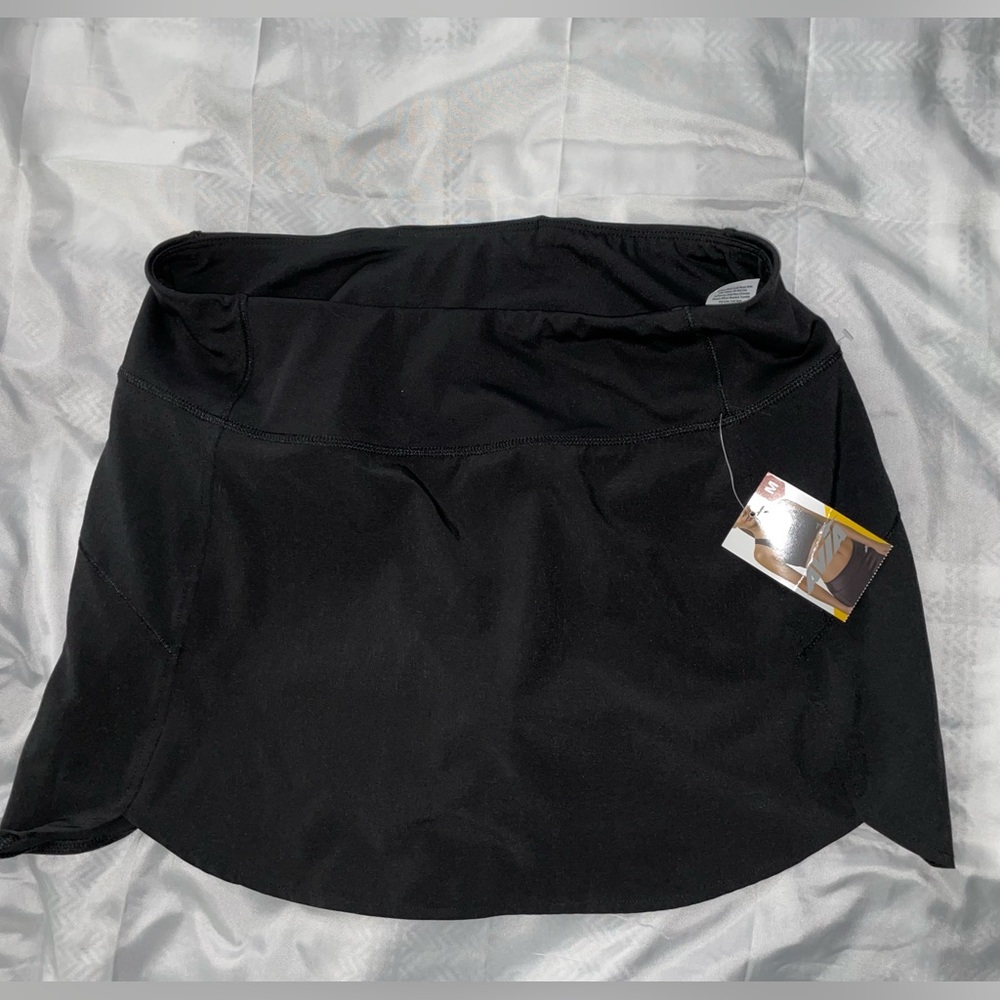 Avia black spandex comfort stretch lifestyle skort size medium